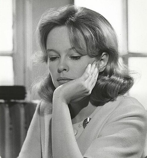 Sandy Dennis